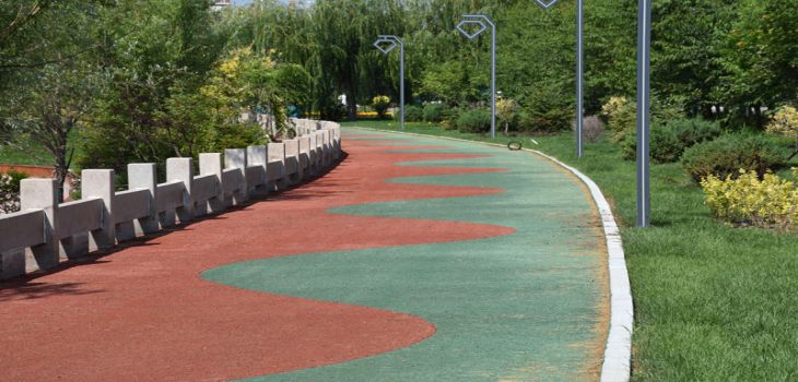 2024年成都信息工程大学在江苏招生计划和学费是多少？录取分数线是多少？