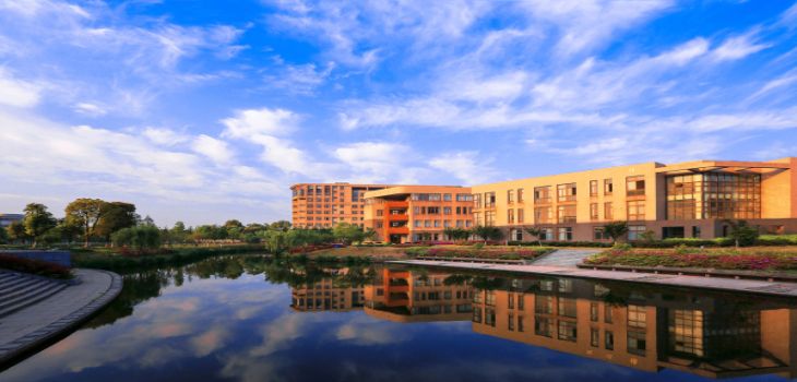 同济大学在福建招生计划？学费是多少？录取分数线是多少？
