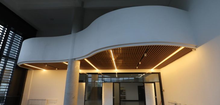 南京财经大学2024年录取最低分数线招生计划和学费：重庆考生2025年参考