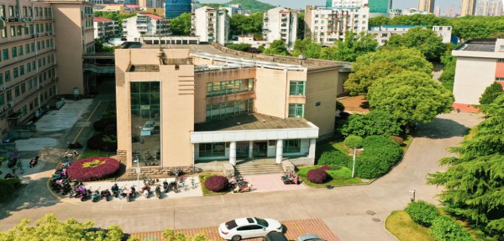 国际关系学院2024年学费多少钱？每年最低5000元最高5500元（各专业收费标准）