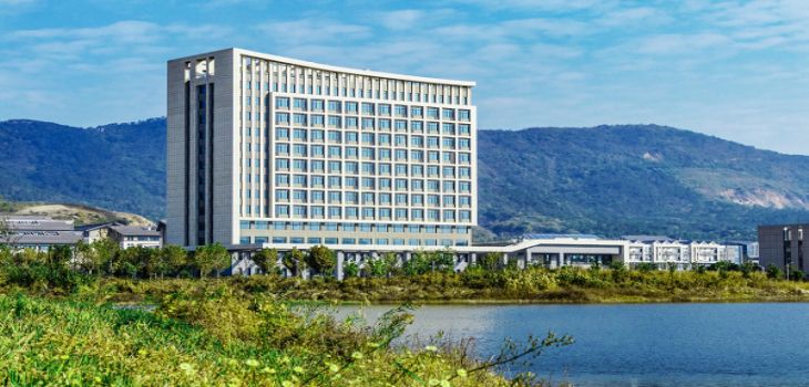 沈阳医学院2024年学费明细：每年最低4500元最高5500元（供浙江考生参考）