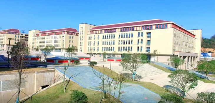 2024年嘉兴大学收费明细：一年最低4800元最高6325元（供福建考生参考）
