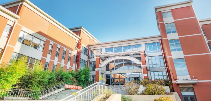 太原科技大学河南省录取分数线是多少？学费又是多少？