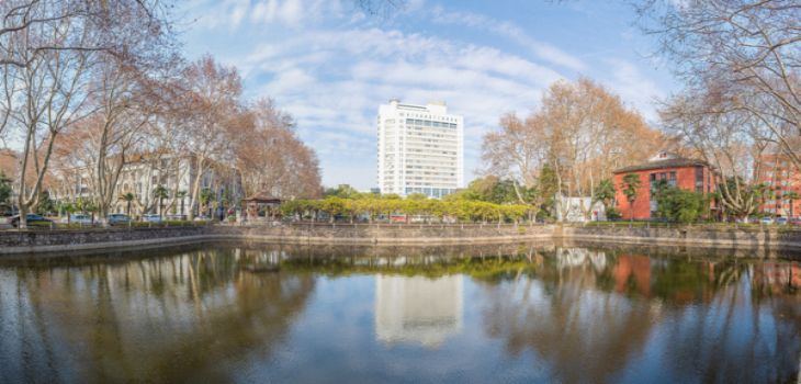 哈尔滨师范大学2024年学费标准：每年-元-4800元（各专业收费标准）