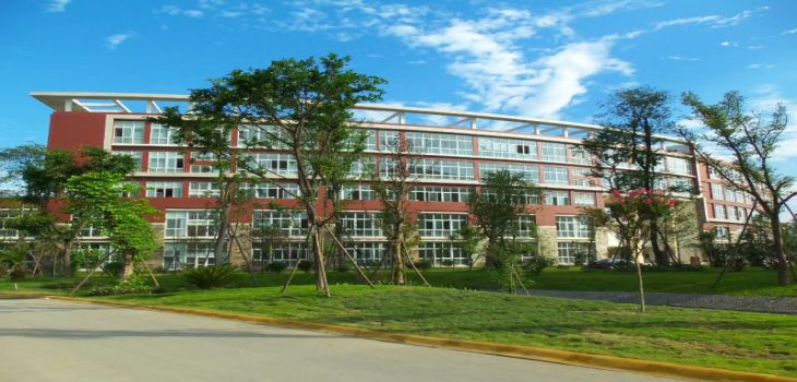 大连工业大学2024年学费明细：每年最低5200元最高35000元（供江苏考生参考）